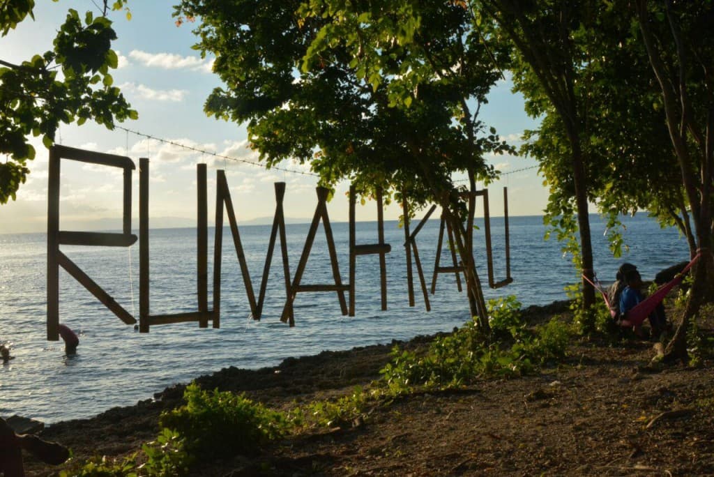 Rumah Katu Marine Park