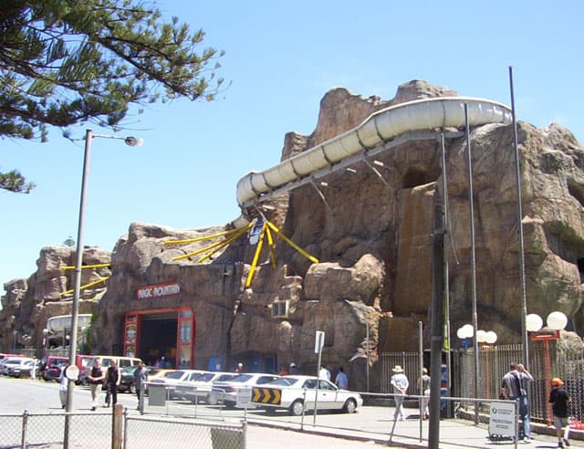 Magic Mountain, Glenelg