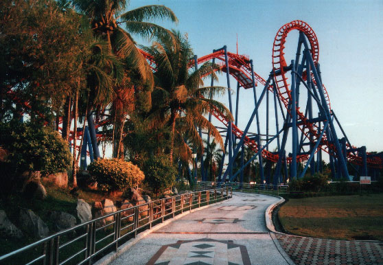 Suspended Looping Coaster